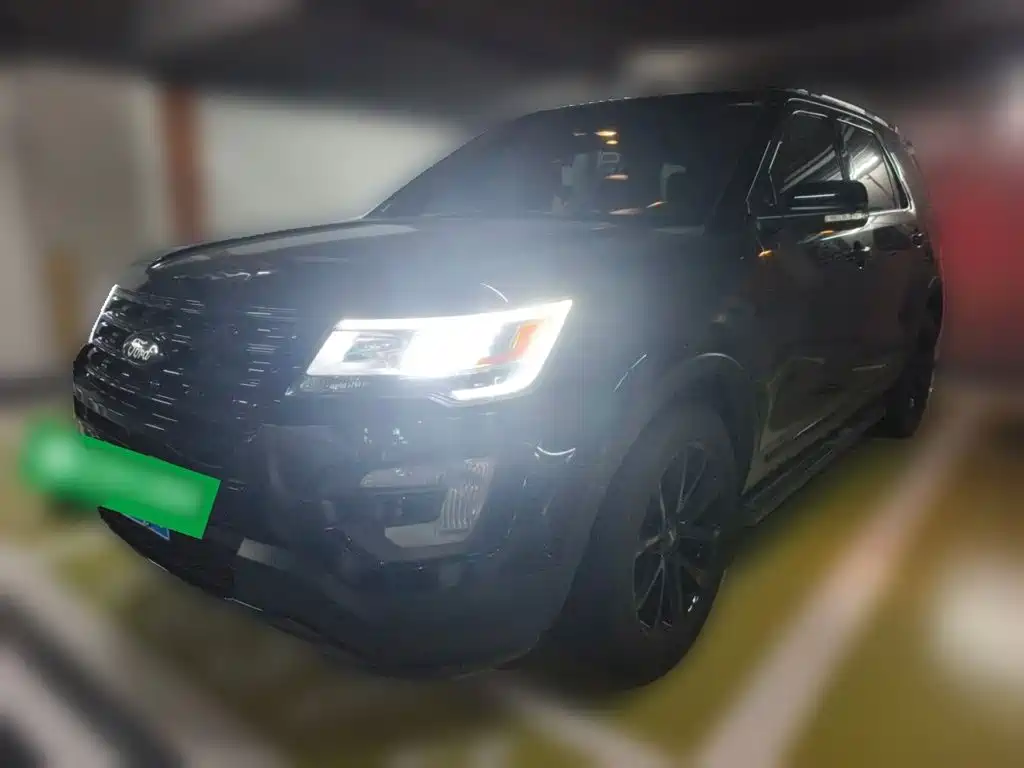 Ford Explorer (Import)