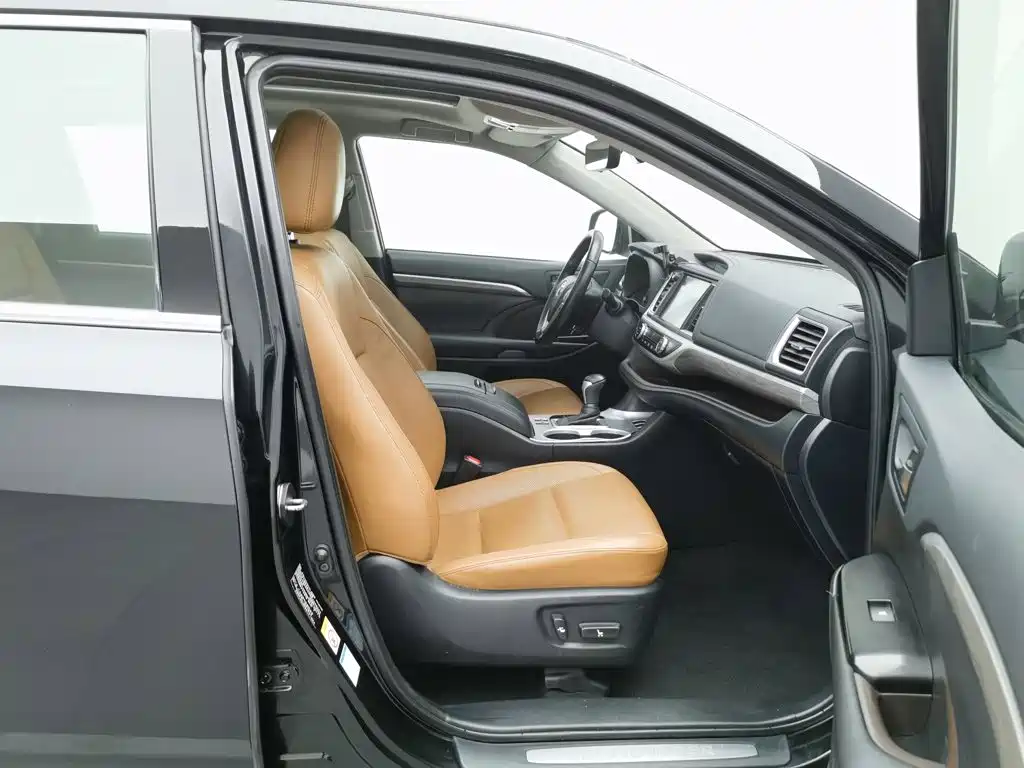 Toyota Highlander — миниатюра 23