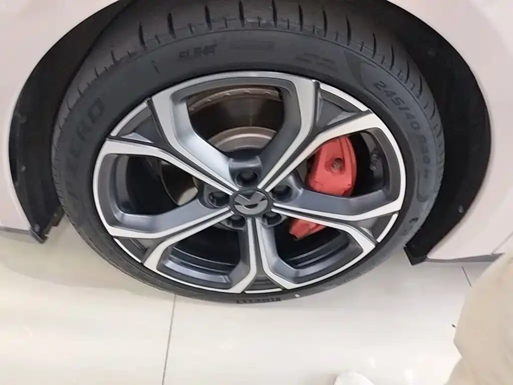 NIO ET5 — миниатюра 23