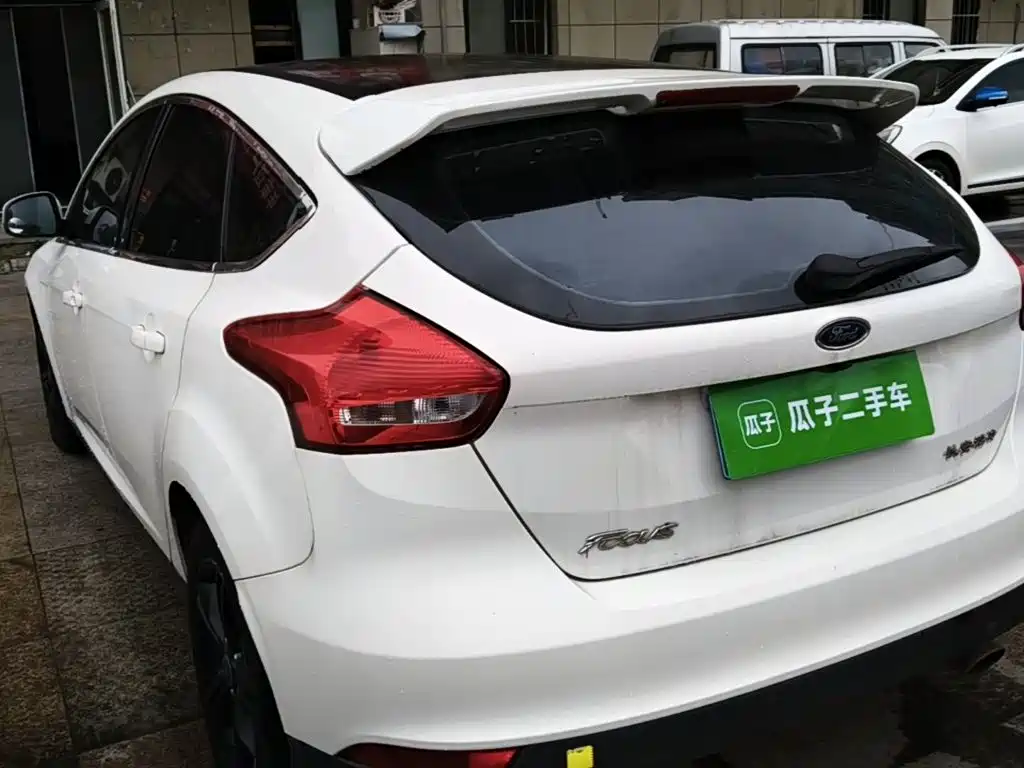 Ford Focus — миниатюра 5