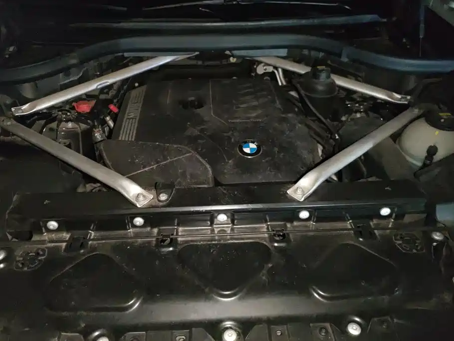 BMW X5 (Import) — миниатюра 10