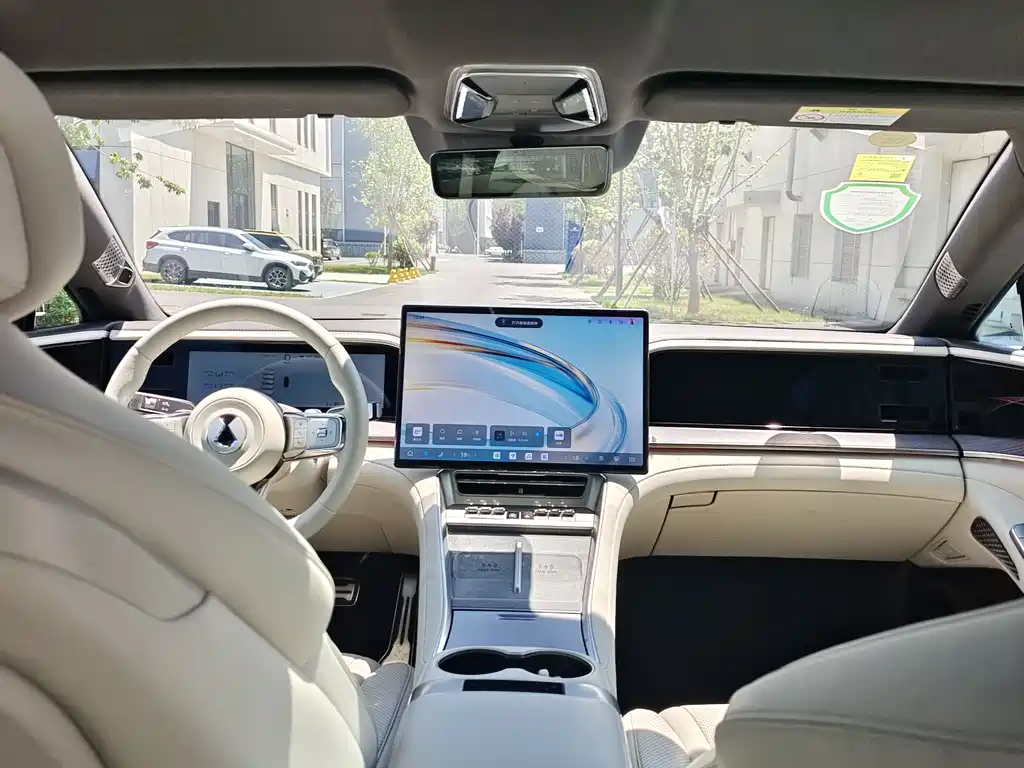 Denza Z9 2024 1100km Max