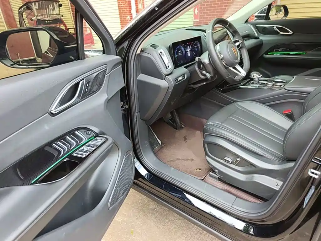 Hongqi Hongqi HS3 PHEV — миниатюра 16