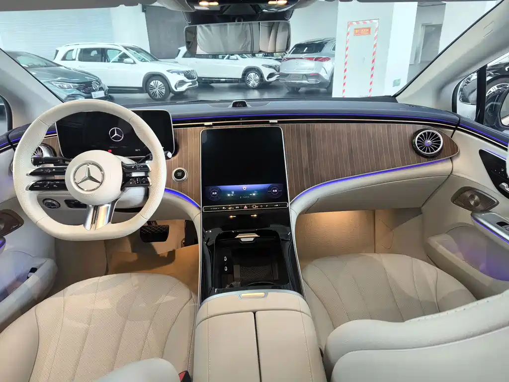 Mercedes-Benz EQE — миниатюра 15