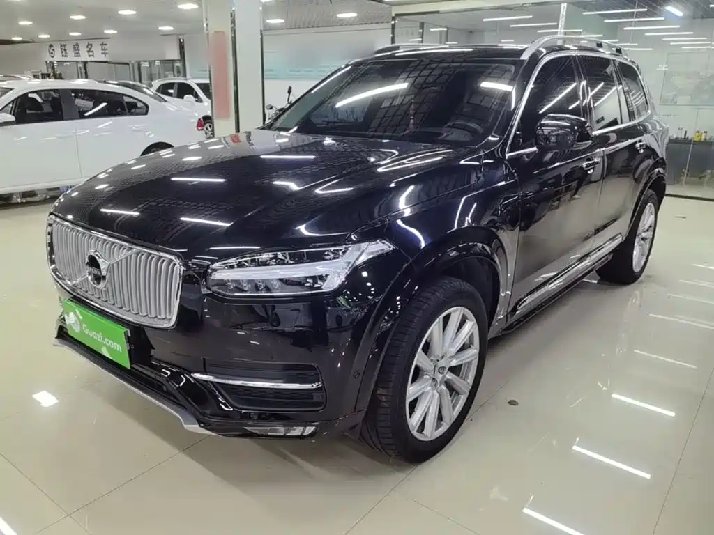 Volvo XC90 — миниатюра 2