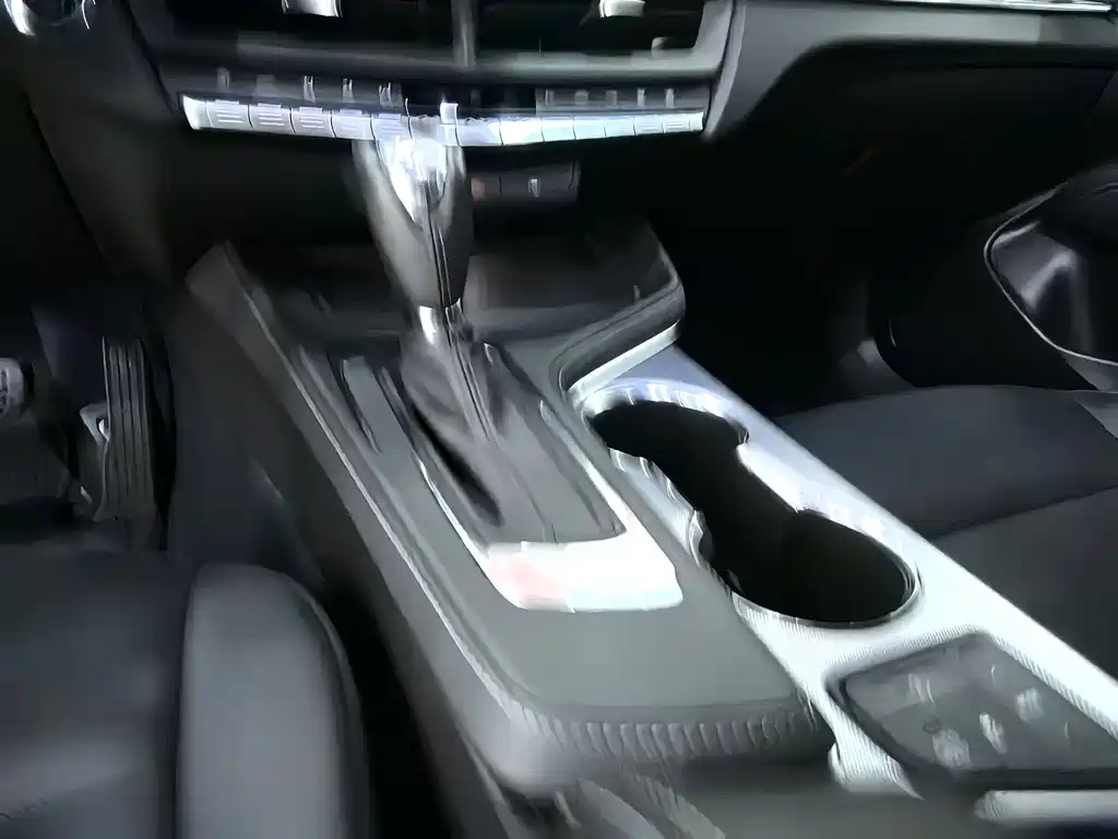 Cadillac CT4 — миниатюра 9