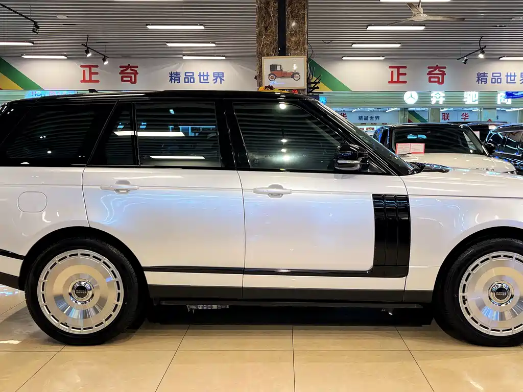 Land Rover Range Rover — миниатюра 9