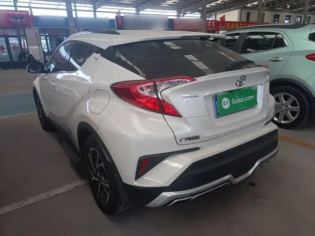 Toyota C-HR — миниатюра 5