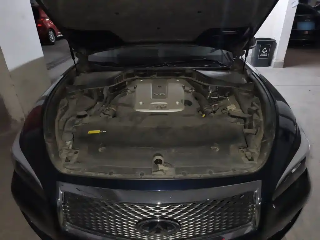 Infiniti Q70 — миниатюра 11