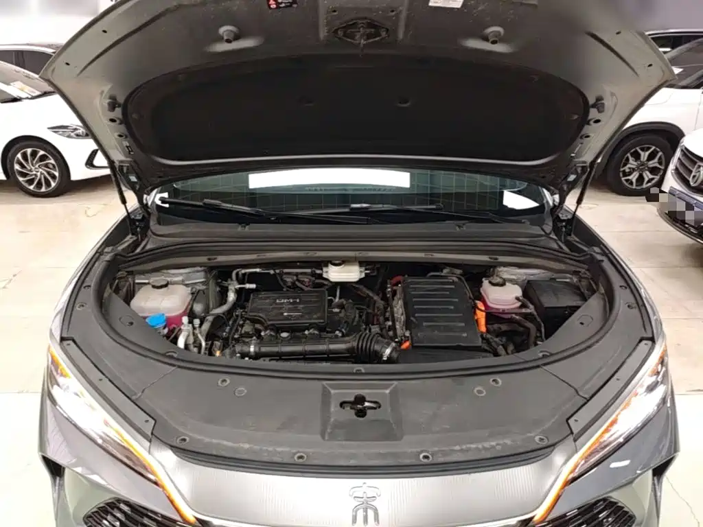BYD L DM-i — миниатюра 20