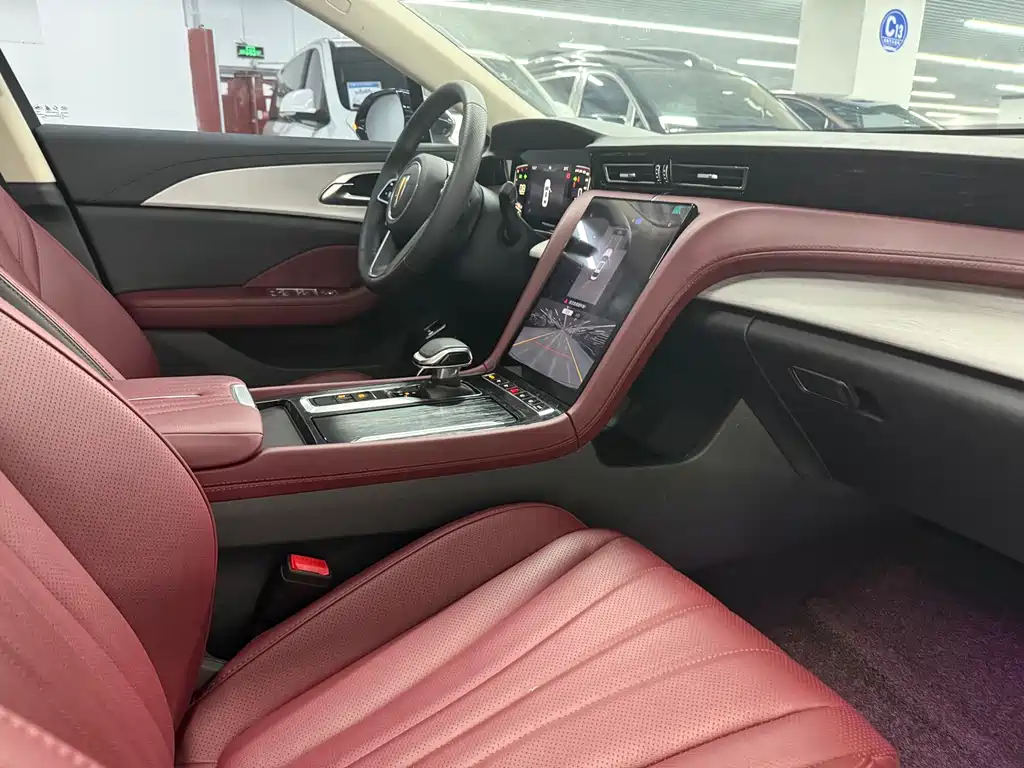Hongqi Hongqi H5 — миниатюра 15