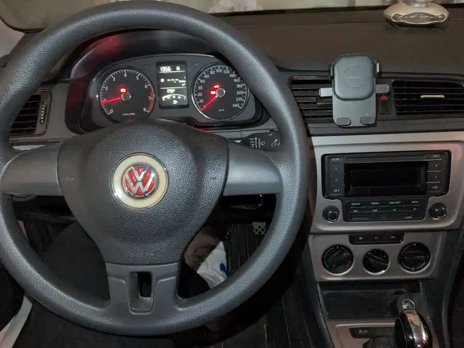 Volkswagen Lavida — миниатюра 12