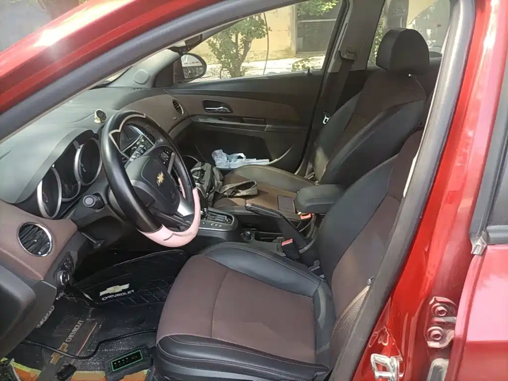Chevrolet Cruze — миниатюра 15