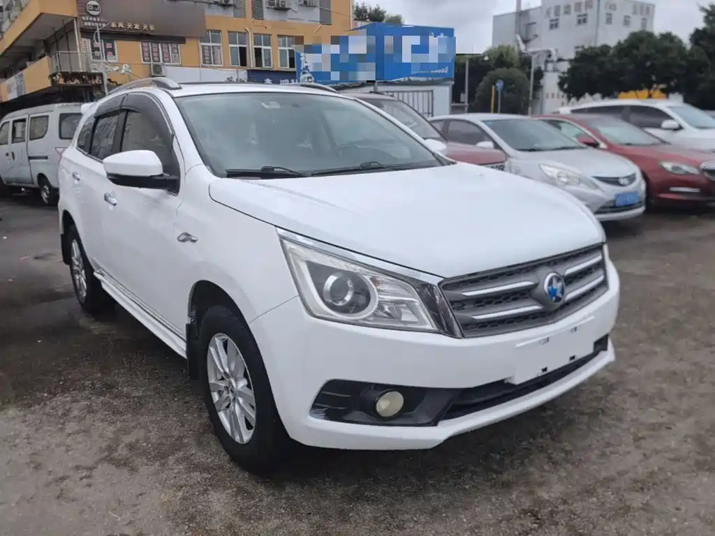 Venucia T70 — миниатюра 4