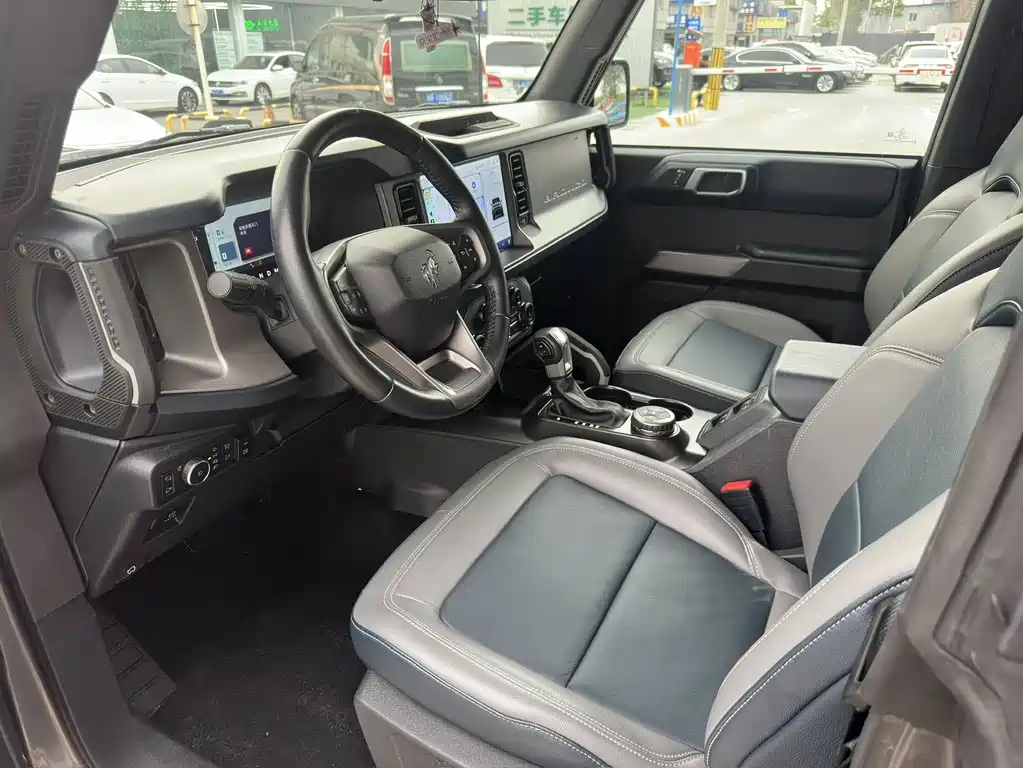 Ford Bronco 2022 2.7T AT