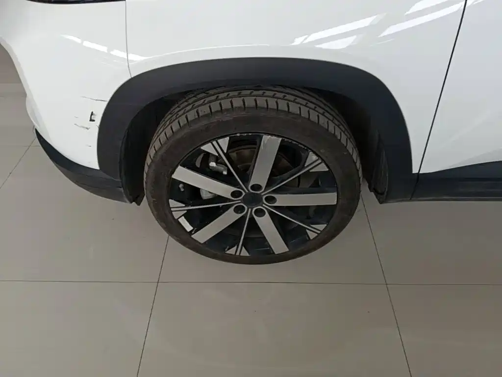 Geely Icon — миниатюра 23