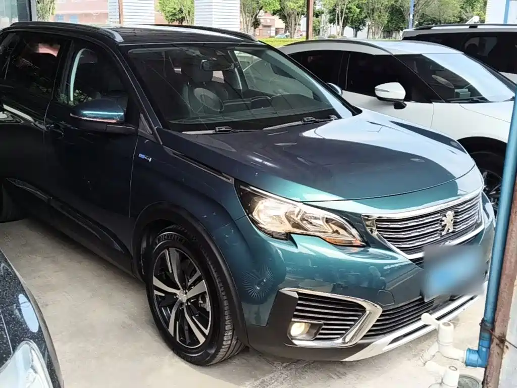Peugeot 5008 — миниатюра 4
