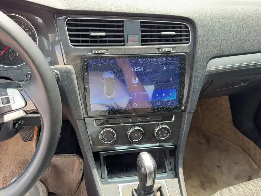 Volkswagen Golf — миниатюра 7