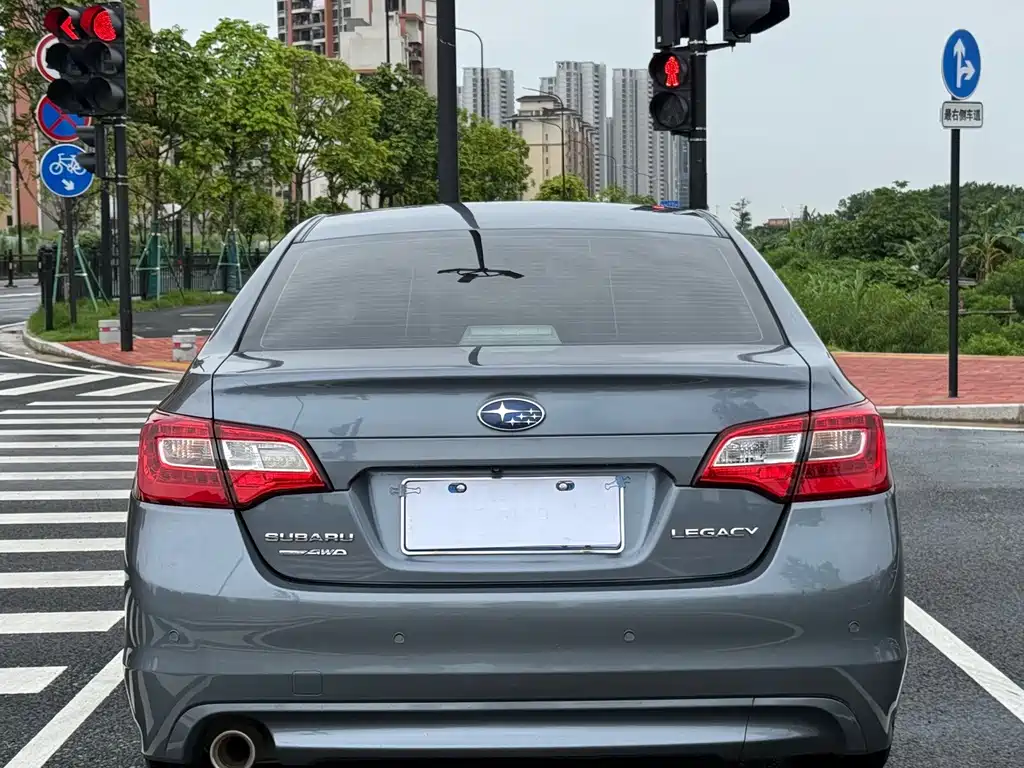 Subaru Legacy 2.5i AWD Elegant Edition, фото 5