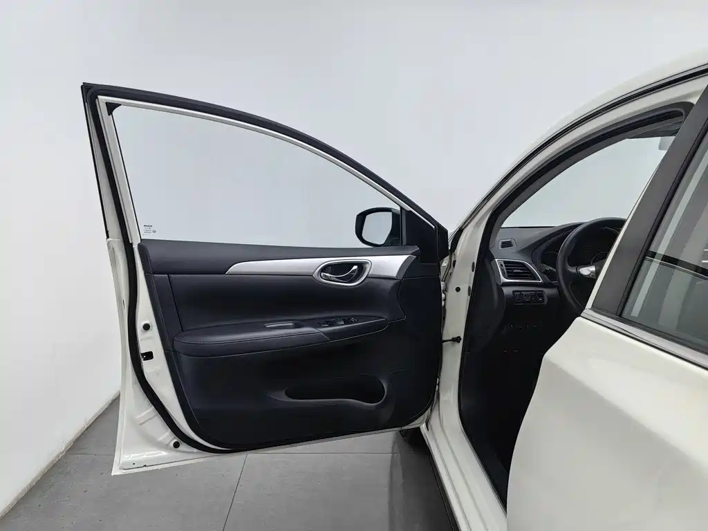 Nissan Sylphy — миниатюра 8
