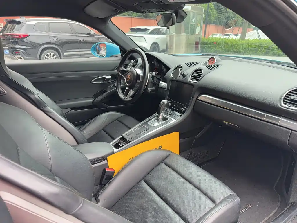 Porsche 718 2016 Cayman 2.0T
