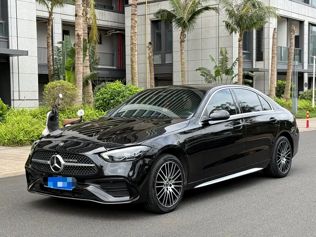 Mercedes-Benz C-Class 2022