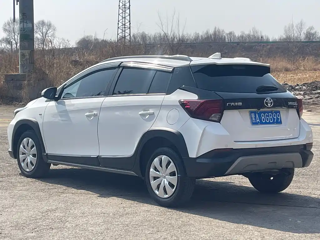TOYOTA YARIS L ZHIXUAN