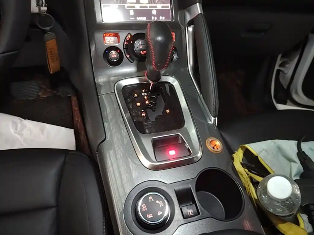 Peugeot 3008 — миниатюра 14