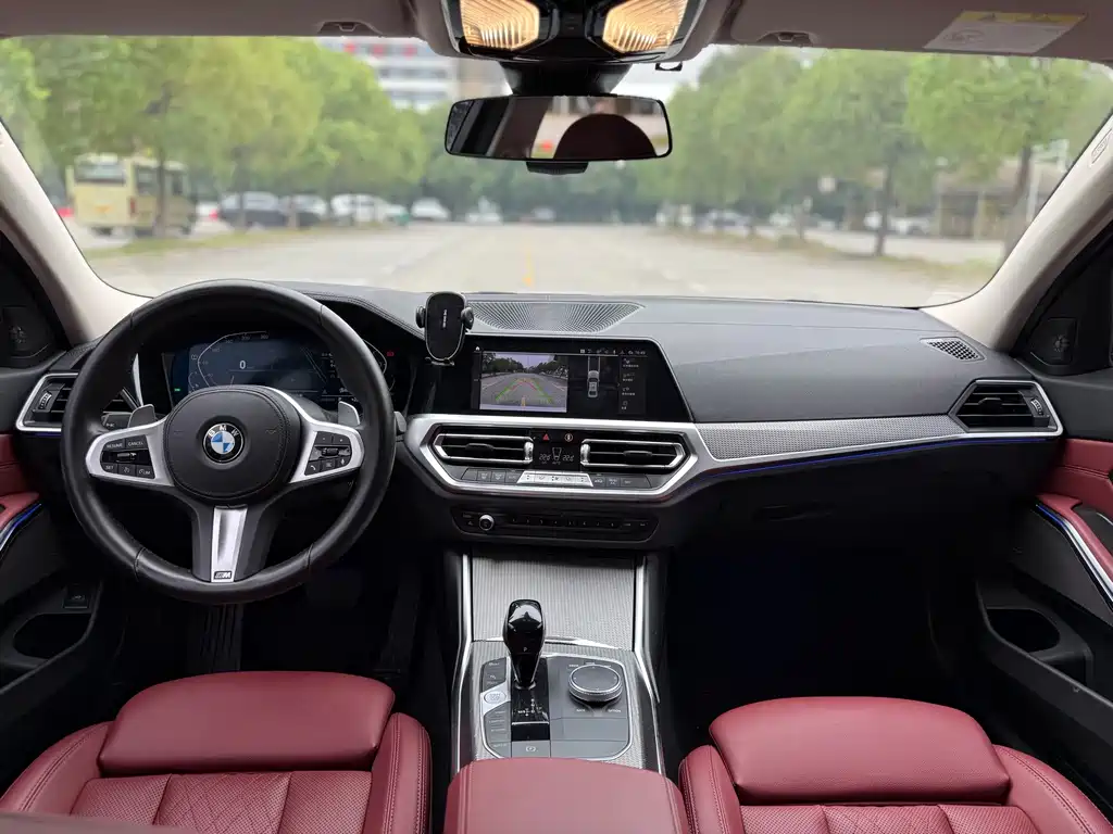 BMW 3 Series — миниатюра 8