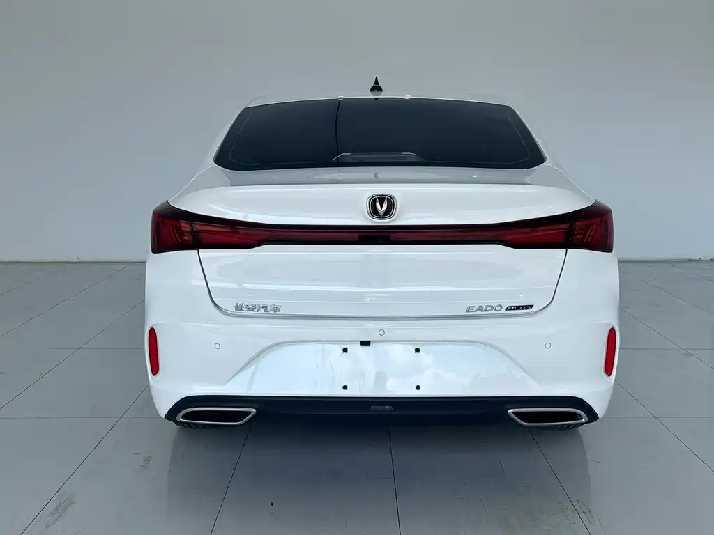 Changan Eado — миниатюра 9