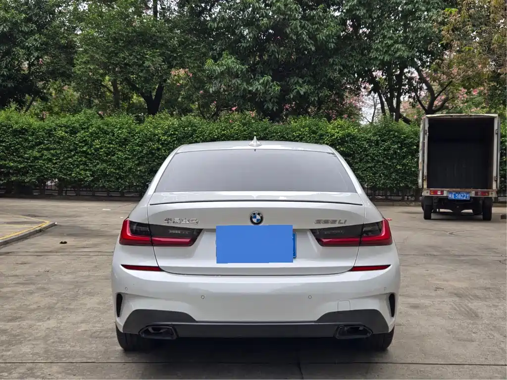 BMW 3 Series — миниатюра 5