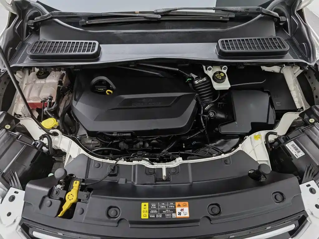 Ford Kuga — миниатюра 6
