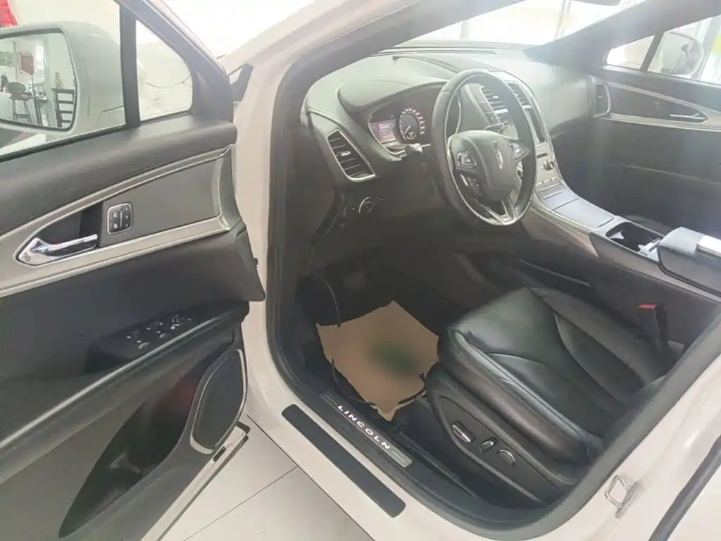 Lincoln MKX — миниатюра 16