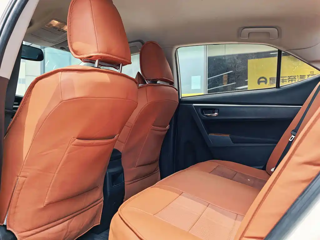 Toyota Corolla — миниатюра 11