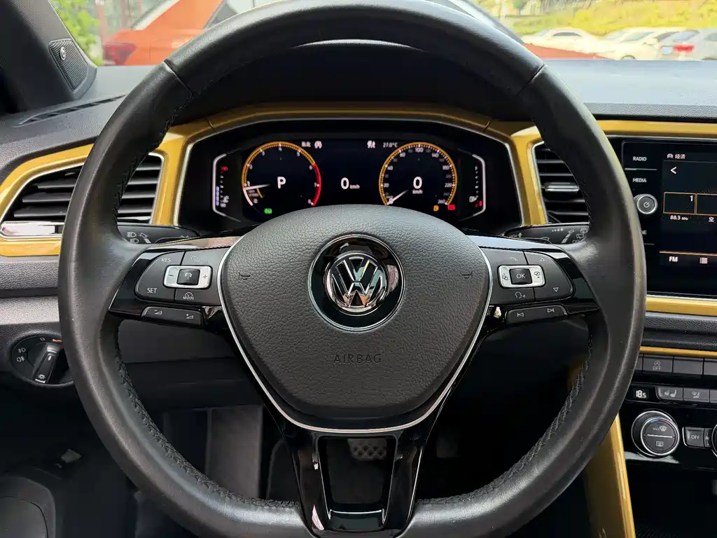Volkswagen T-Roc 280TSI DSG 4WD Luxury Type China V, фото 6