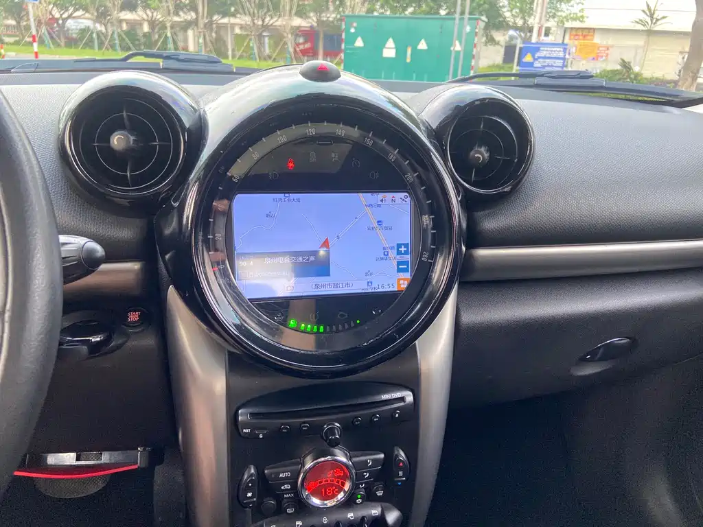 MINI Mini Countryman — миниатюра 12