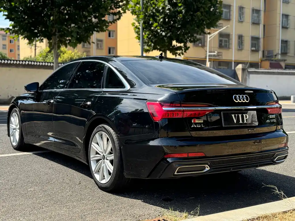 Audi A6L — миниатюра 9