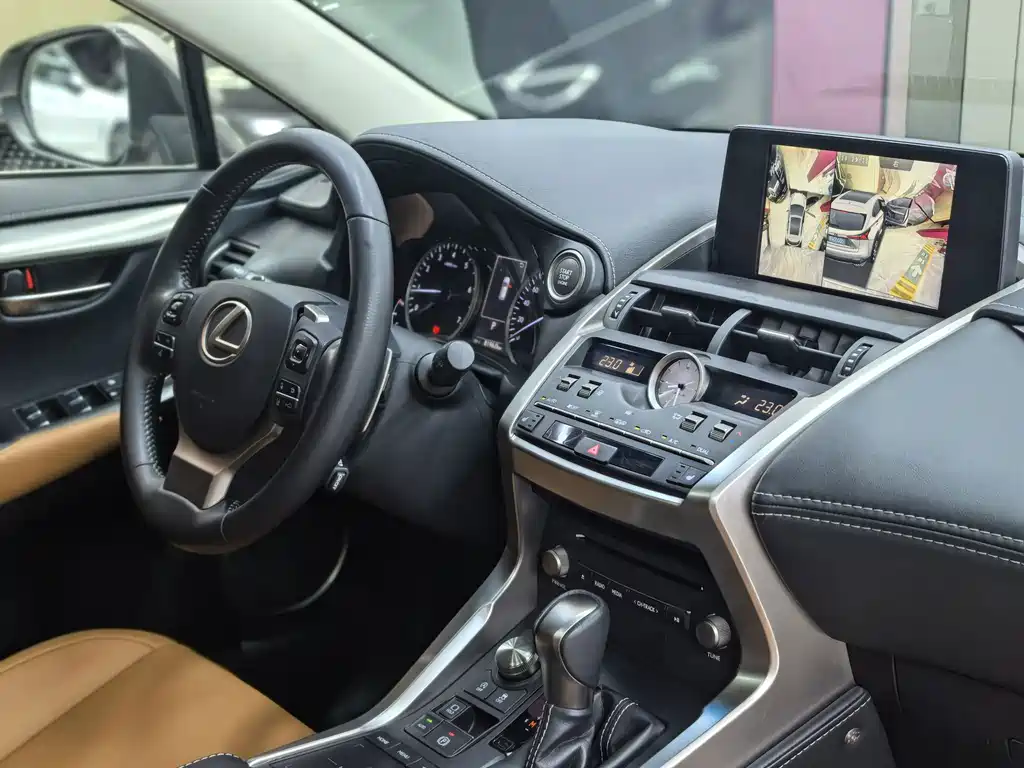 Lexus NX — миниатюра 24