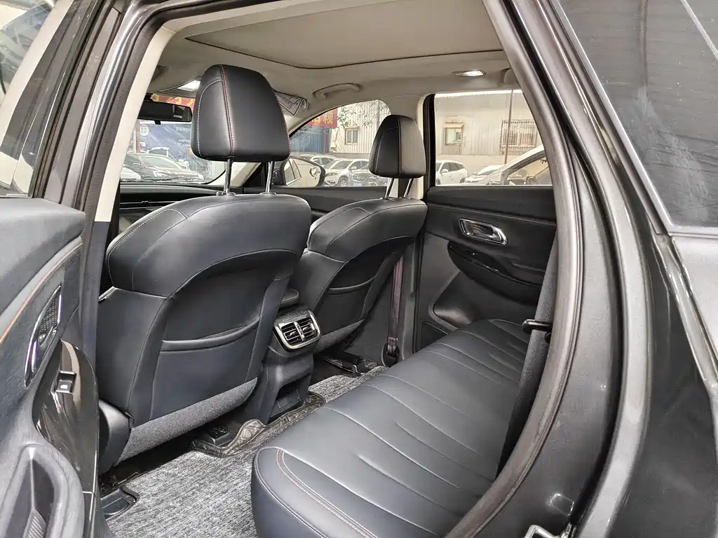 CHANGAN CHANGAN AUCHAN X7