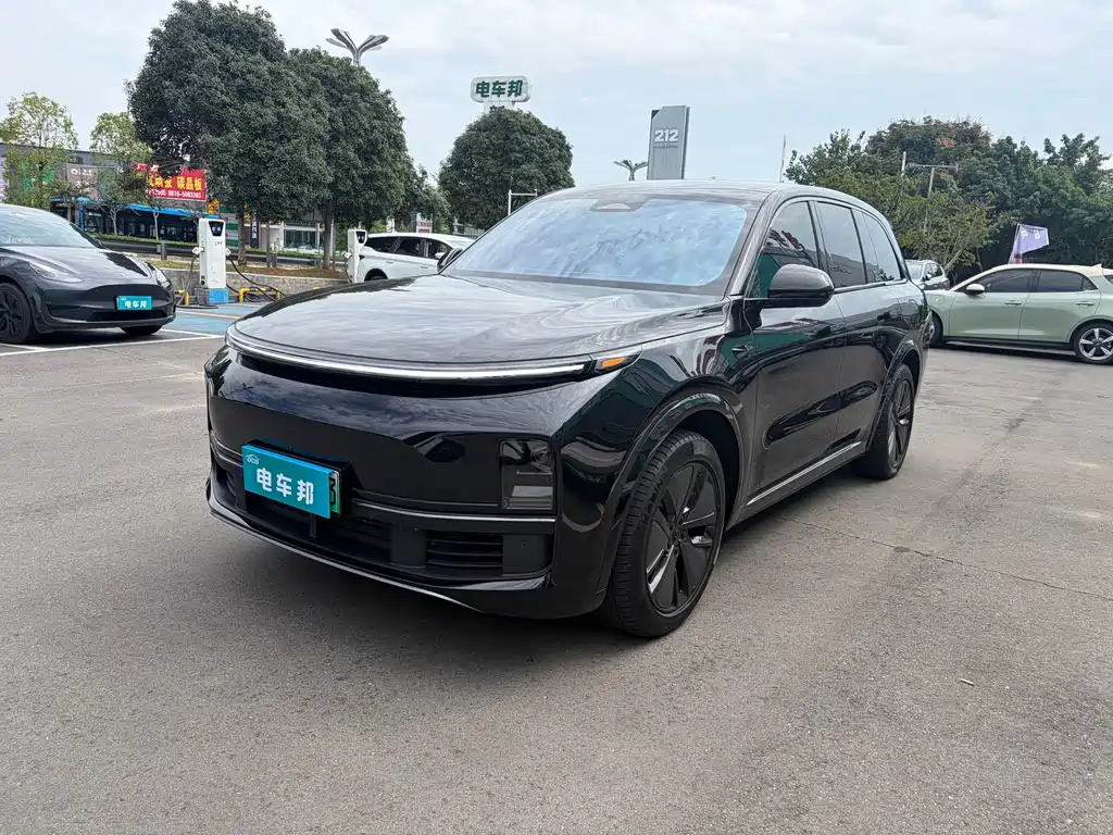 Li Auto Li L8
