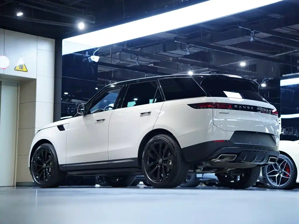 Land Rover Sport — миниатюра 5