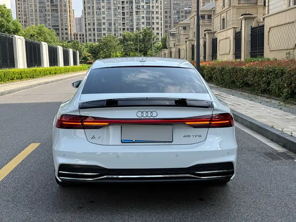 Audi A7 2023 45 TFSI