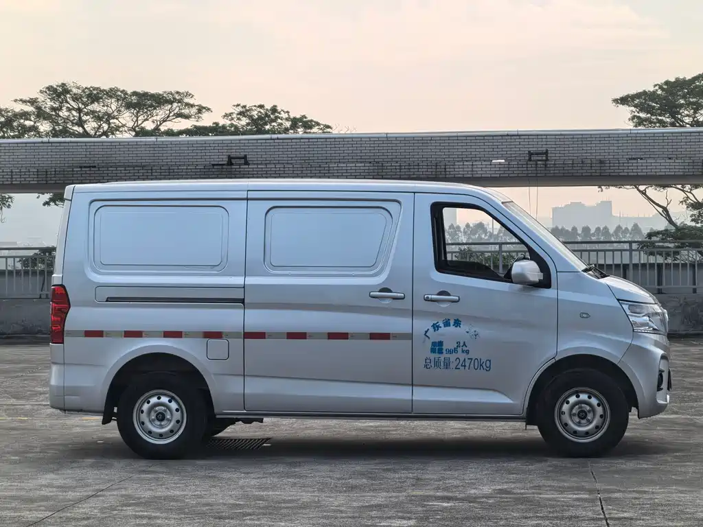 CHANGAN CHANGAN RUIXING M60