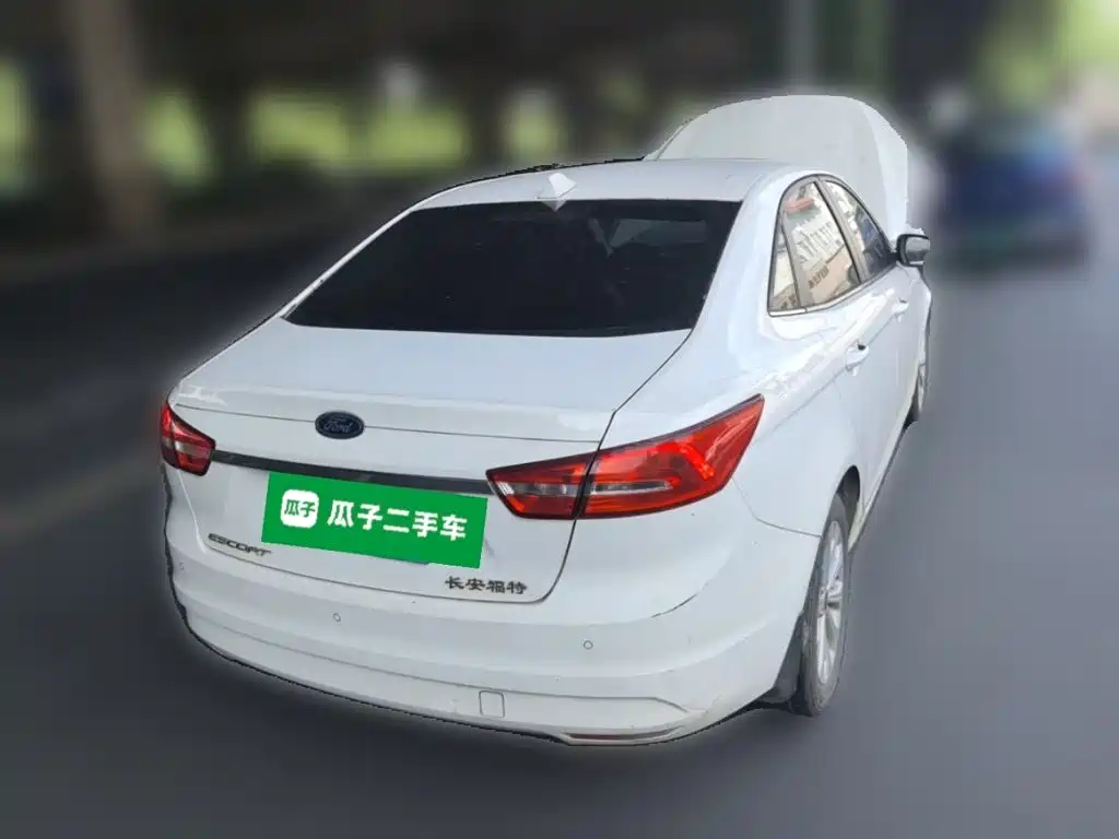 Ford Escort — миниатюра 4