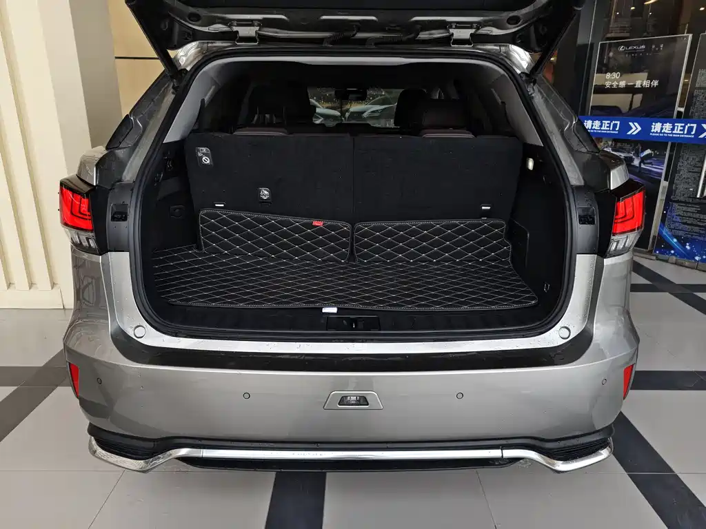 Lexus RX 2020 450hL Elegant 7 мест