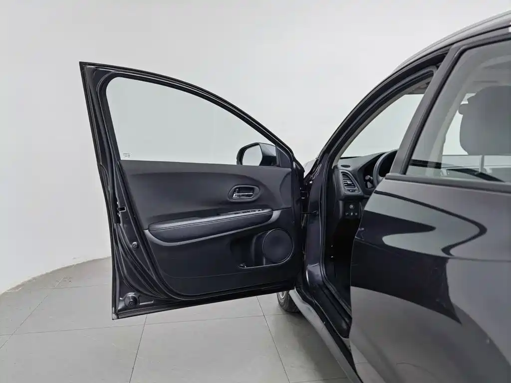 Honda Vezel — миниатюра 8