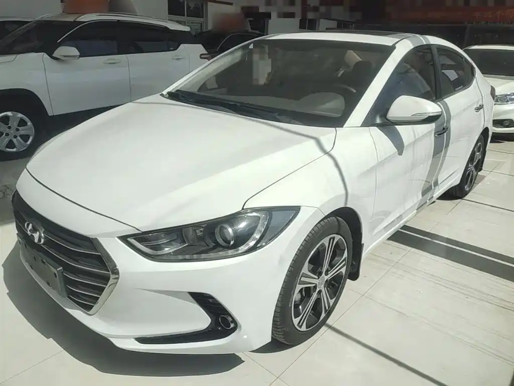 Hyundai Elantra 2019