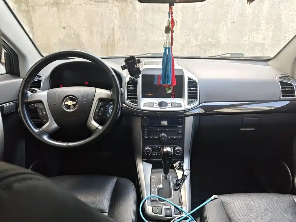 Chevrolet Captiva — миниатюра 6