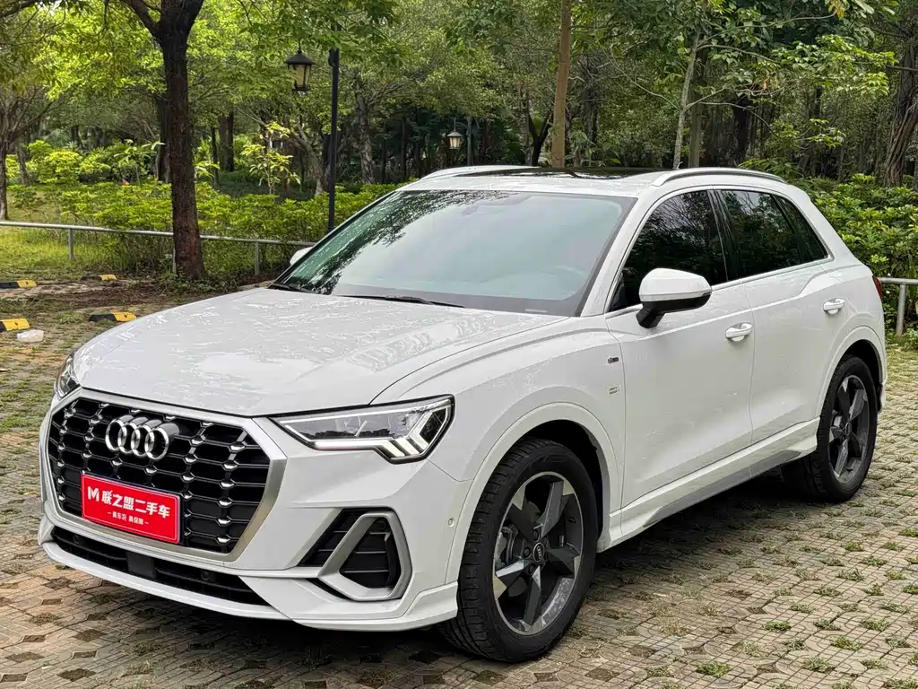 Audi Q3 2022