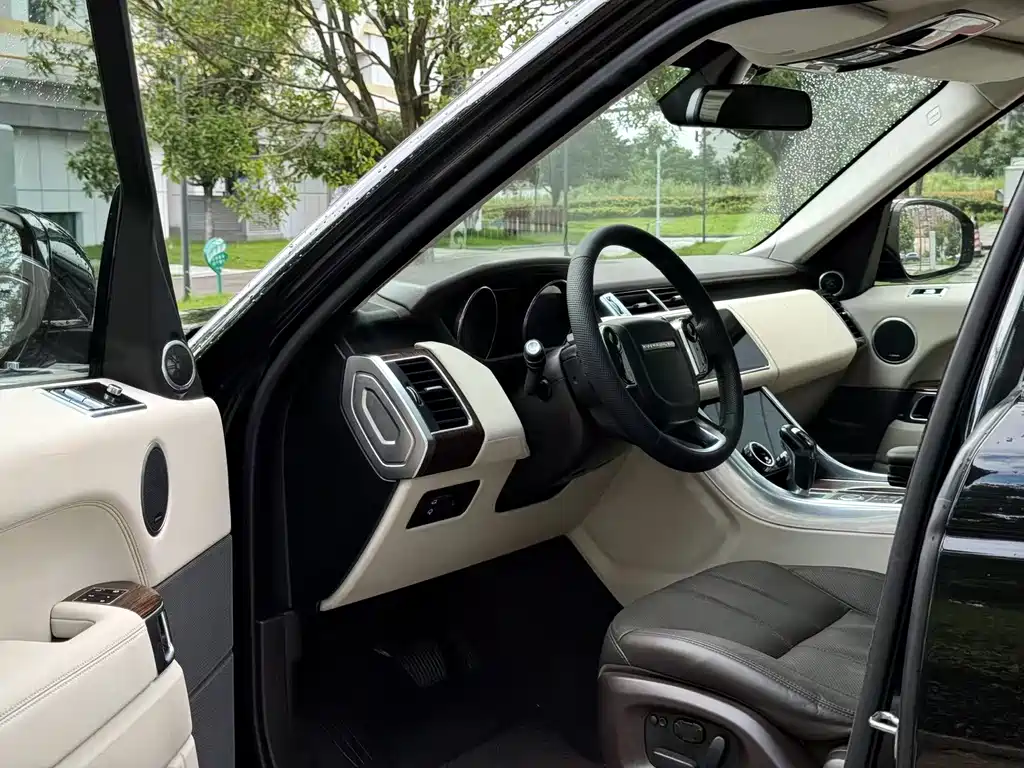 Land Rover Range Rover Sport 2015 3.0 SDV6 HSE